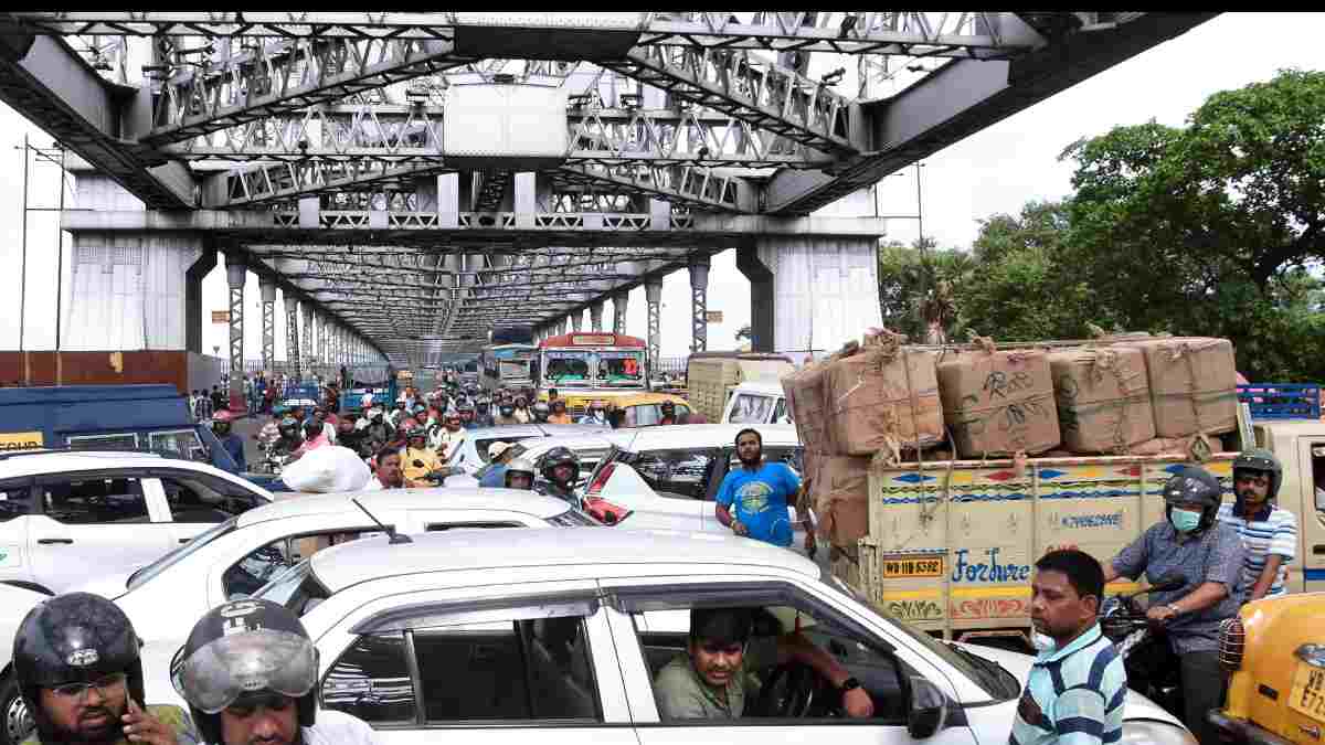 Kolkata Traffic Alert!